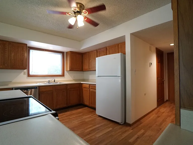 1155 Popes Valley Dr — Photo 12