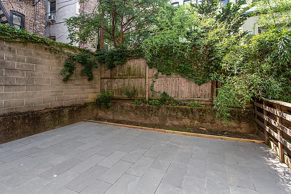 Rented by Corcoran | media 26