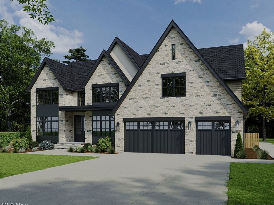 2nd image of 24375 Hilltop Dr