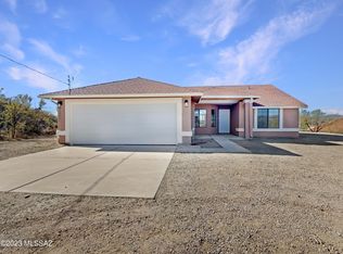 1154 Calle Remedios, Rio Rico, AZ 85648