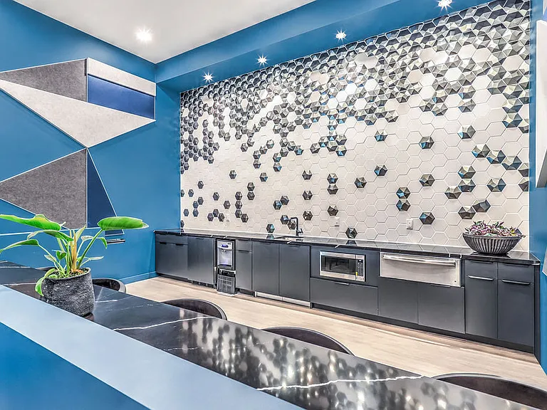 Ariva Luxury Residences — Photo 61