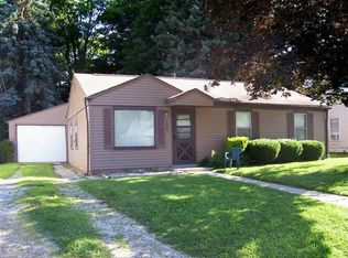 1635 Stone Lake Dr, La Porte, IN