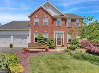 2513 Simon Dr, Sinking Spring, PA 19608