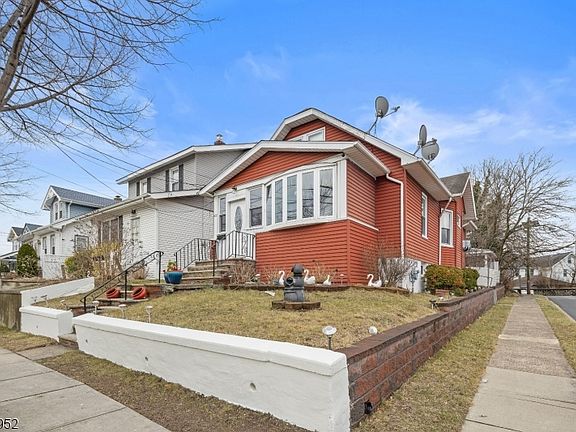 2nd image of 459 Highland Ave