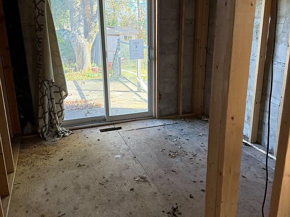 5th image of 97 Birkdale Rd