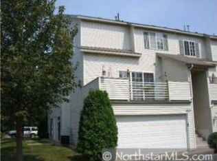 1827 E 122nd St, Burnsville, MN 55337