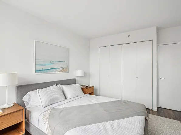 229 Chrystie St, New York, NY
