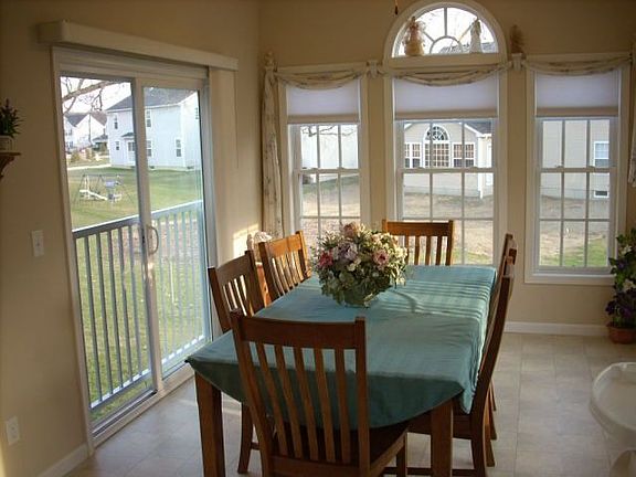 3rd image of 1010 Nature Wood Cir