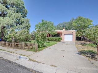 1830 Hermosa Dr NE, Albuquerque, NM 87110