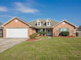 241 Betty Dr, Montz, LA 70068