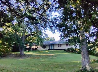 3964 Fountain City Rd, De Soto, MO 63020