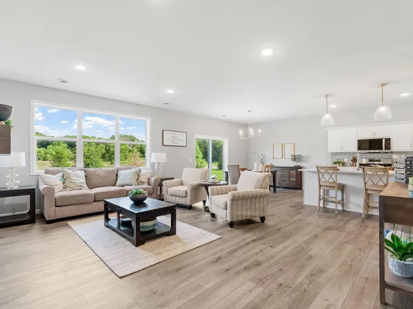 2452 Greenbriar Ln, Buffalo, MN 55313