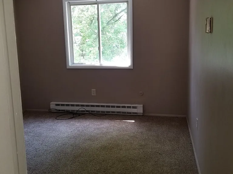 75 Ridgeway St #3 — Photo 20