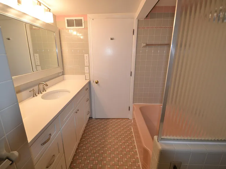 3326 Mowbray Ln #2 — Photo 21