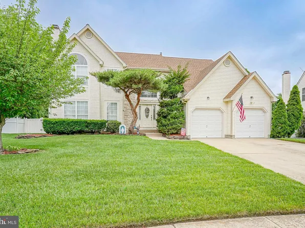 627 Harper Dr, Glassboro, NJ 08028