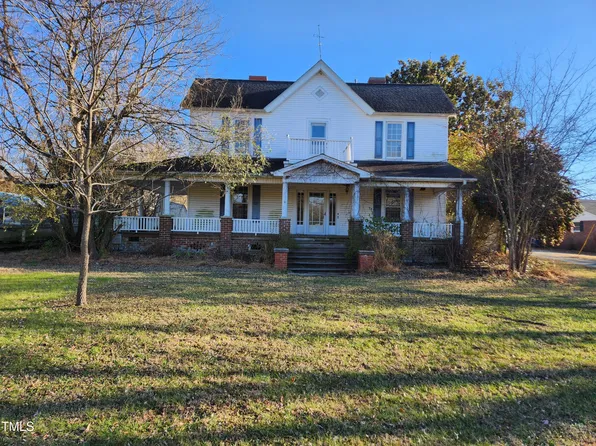 523 E Main St, Haw River, NC 27258