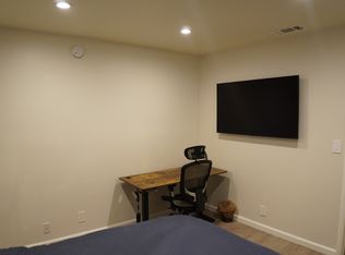 6389 La Palma Pkwy #3, Las Vegas, NV 89118