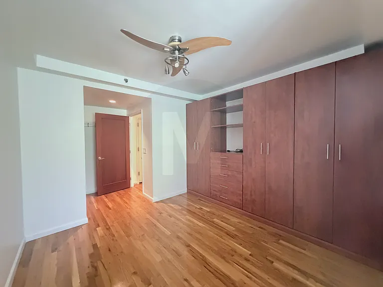 416 E 11th St #3B — Photo 12