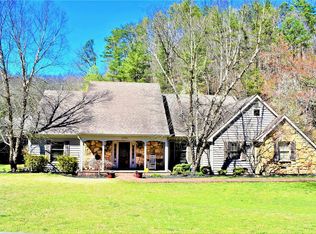 342 Cedar Creek Rd, Pikeville, KY 41501