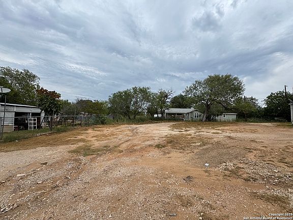 2nd image of 801 2ND ST LOT WCAD