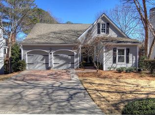 1575 Spinnaker Dr, Alpharetta, GA 30005