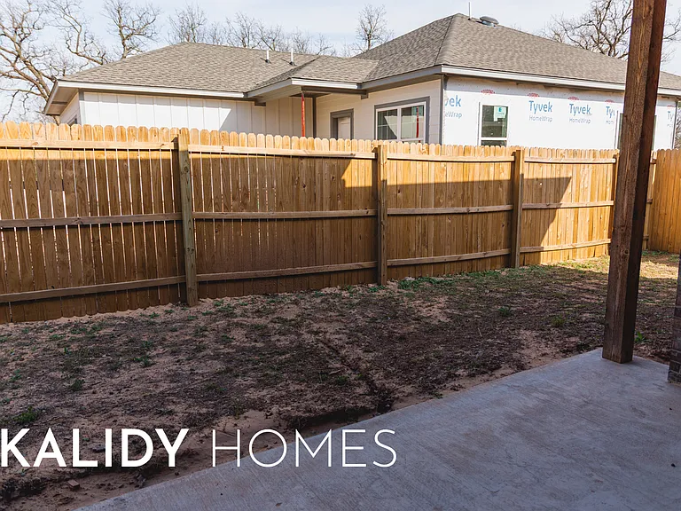 504 Remington Ave — Photo 51