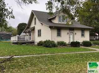 509 N Thomas St, Lester, IA 51242