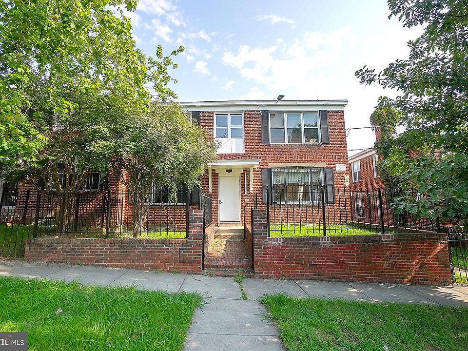1st image of 59 Galveston Pl SW