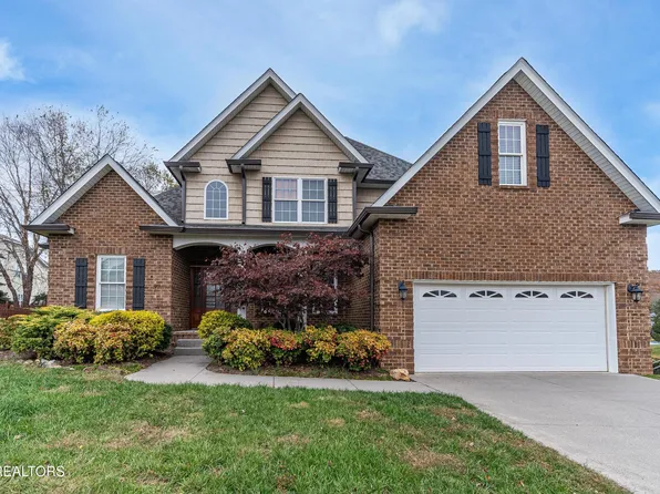 107 Crystal Cove Ln, Oak Ridge, TN 37830