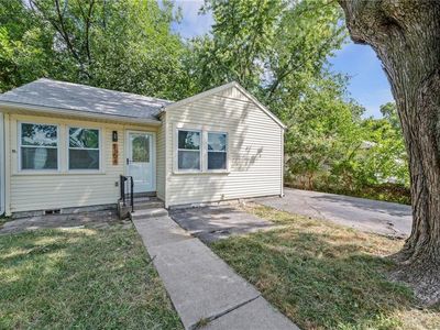 1104 NE 43rd Ter, Kansas City, MO, 64116