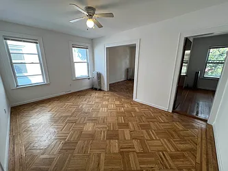 Rented by Sterea Agency