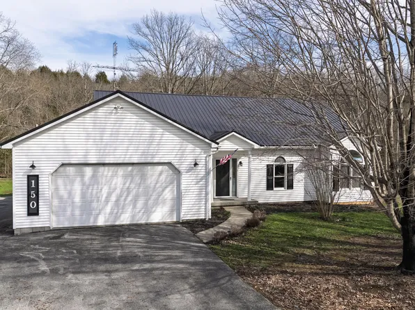 150 Blake Ln, Berry, KY 41003