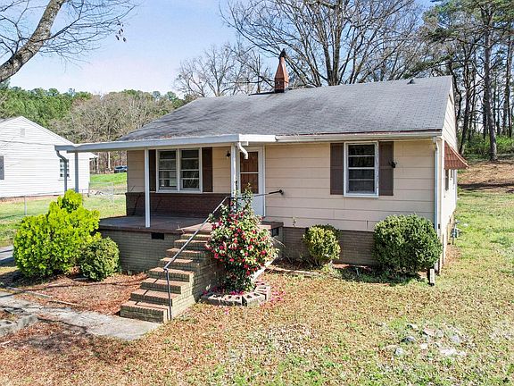 2nd image of 1644 Rankin Lake Rd