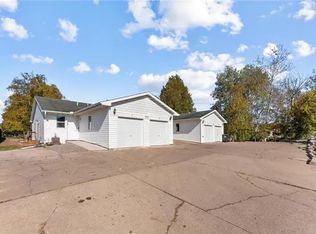 509 1st St SW UNIT 2, Hinckley, MN 55037
