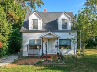 34251 Roberts Rd, Eastlake, OH 44095