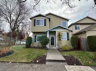 20598 NE Shore View Dr, Fairview, OR 97024