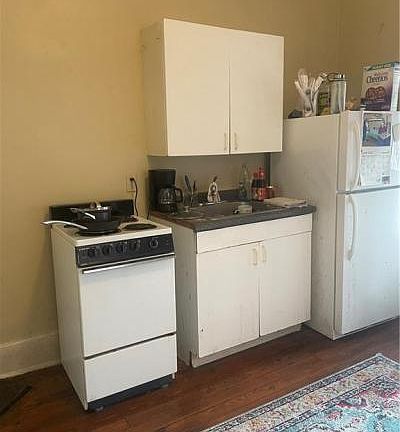5th image of 7436 Pitt St