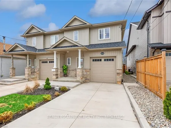 24 A Greenwood Ave, Saint Catharines, ON L2P 1X6