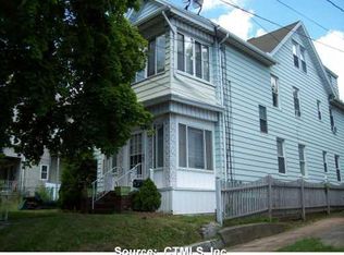 122 Main St, East Haven, CT 06512