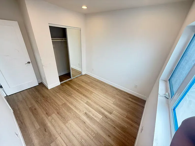 1505 W 208th St #505 — Photo 11