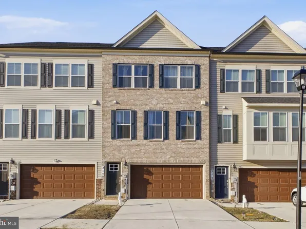 217 Southwind Dr, Accokeek, MD 20607