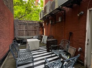 671 Union St #2R, Brooklyn, NY 11217