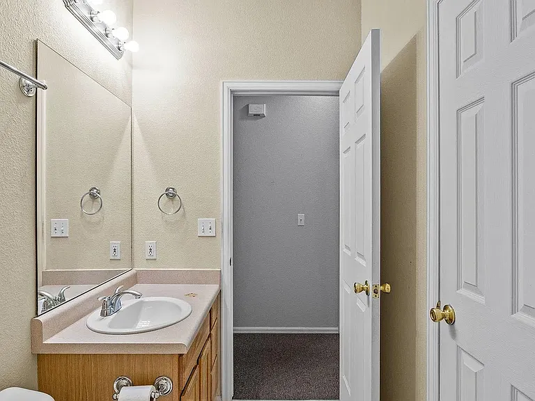 2491 Fountain Greens Pl #D-10 — Photo 26