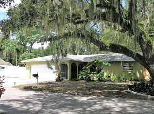 1027 Gun Club Rd, Sarasota, FL 34232
