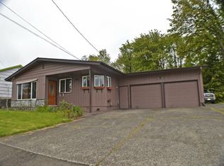 107 Mountain View Dr, Longview, WA 98632