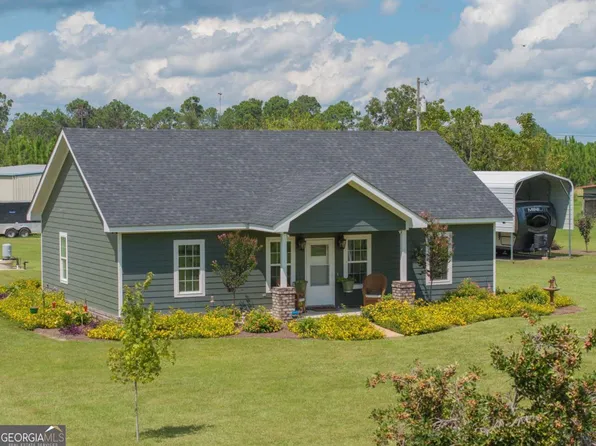61 Son Carter Rd, Baxley, GA 31513