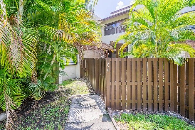 1st image of 9990 NW 9th Street Cir APT 104