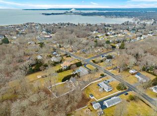 42 Goshen Rd, Waterford, CT 06385