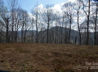 220 Screaming Eagle Rd, Mars Hill, NC 28754