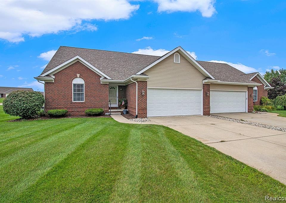 1st image of 13320 Spruce Ct